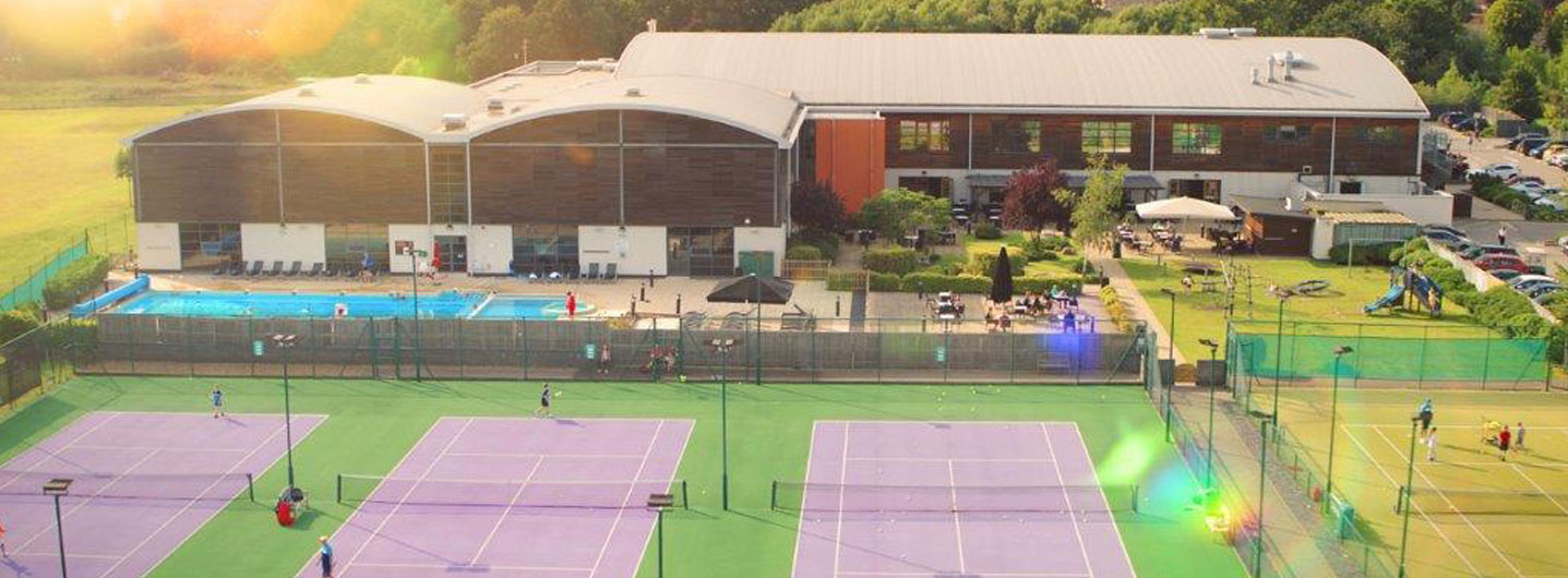 Image of outdoor area of David Lloyd Hampton